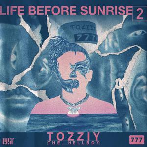 在厨房趴着掀起裙子H
