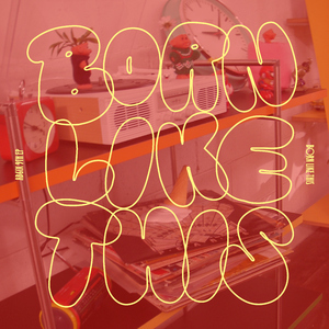 在厨房趴着掀起裙子H
